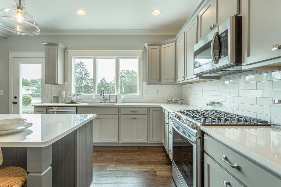 Representative furnished interior of a home built from the Candlebrook A by Riverstone Construction, LLC in Pine Ridge, Soddy-Daisy (Image 12).