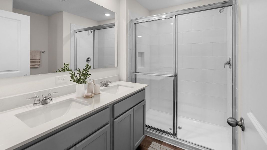 Furnished interior view inside a new home in Waterleigh, Winter Garden (Image 6). Furnished interior view inside a new home in Waterleigh, Winter Garden (Image 6).