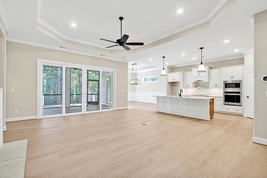 Cruz Bay, Great Room