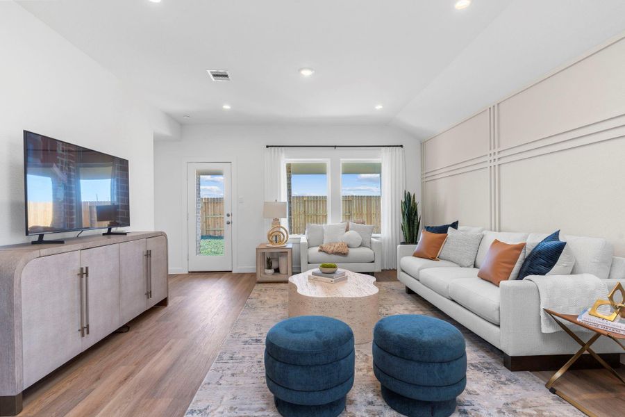 Furnished interior view inside a new home in , Iowa Colony (Image 19).
