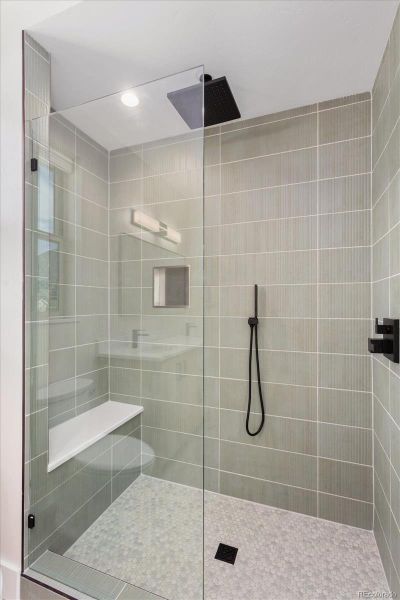 Image 44 of a home in .