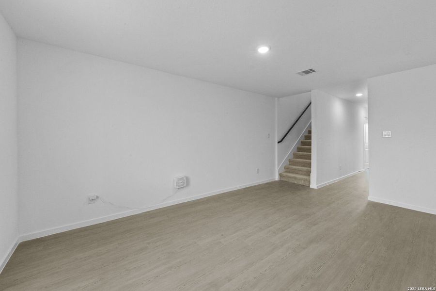 Spacious, unfurnished interior of a new home in Spring Grove, St. Hedwig (Image 25). Spacious, unfurnished interior of a new home in Spring Grove, St. Hedwig (Image 25).
