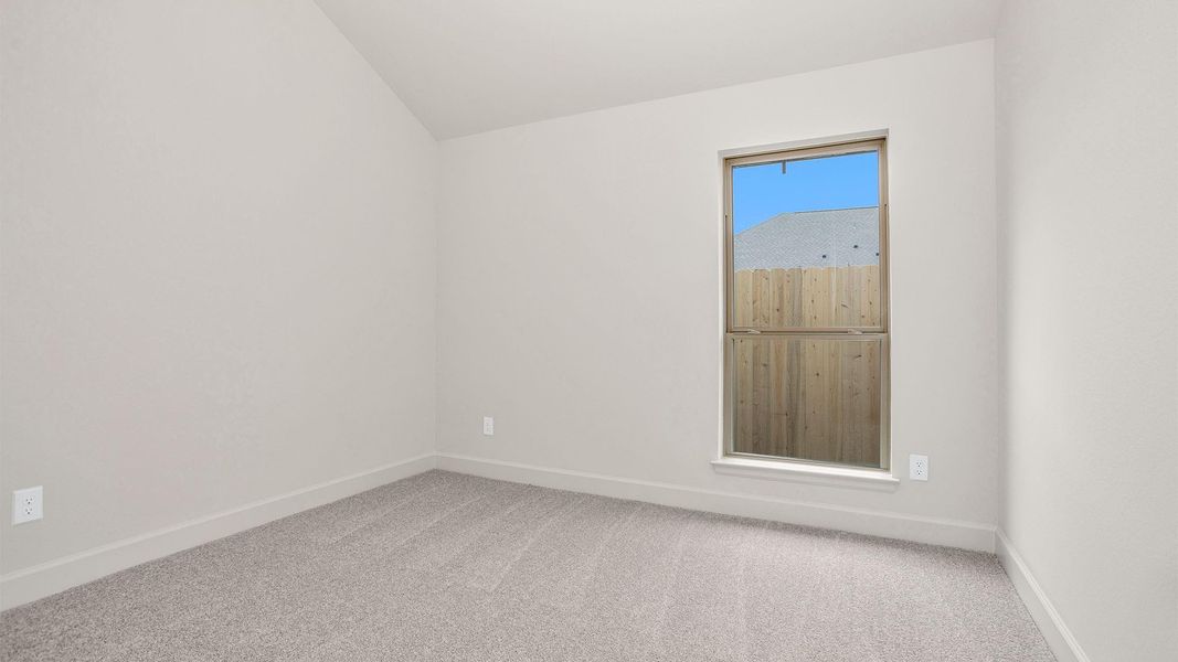 Spacious, unfurnished interior of a new home in Candela, Richmond (Image 8).