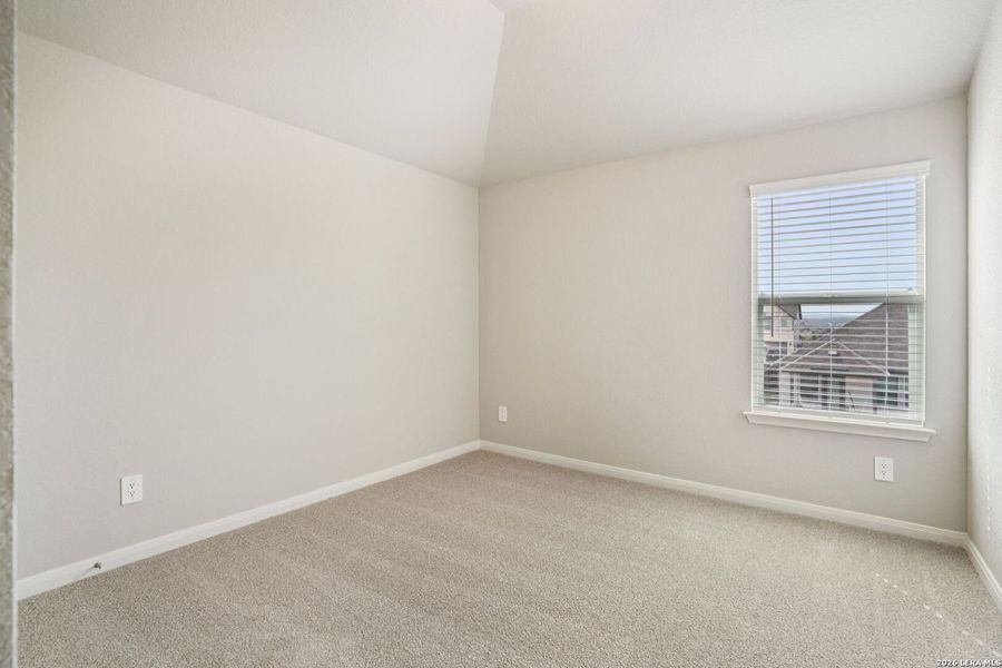 Spacious, unfurnished interior of a new home in Estancia Ranch - Classic Series, San Antonio (Image 46).