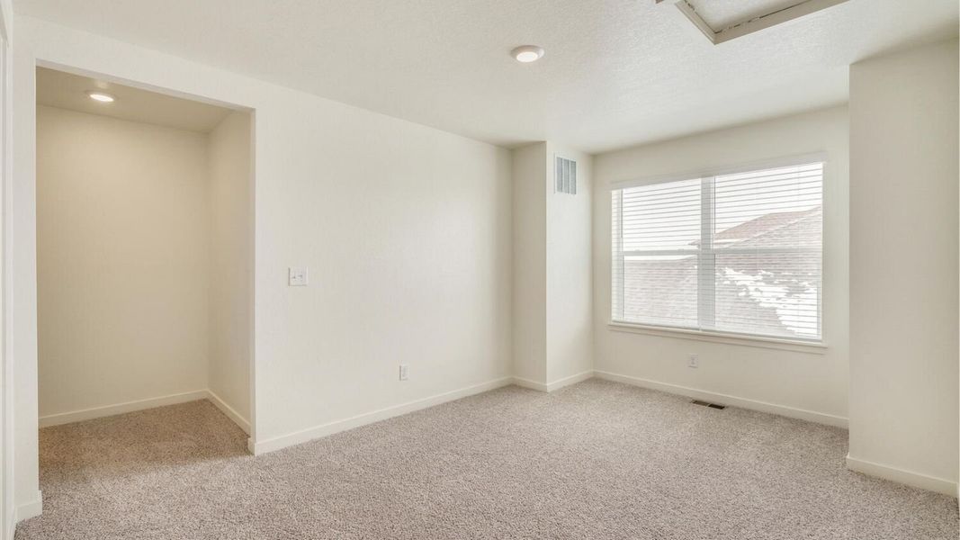 Representative unfurnished interior of a home built from the Gable by D.R. Horton in Brighton Crossing, Brighton (Image 21).