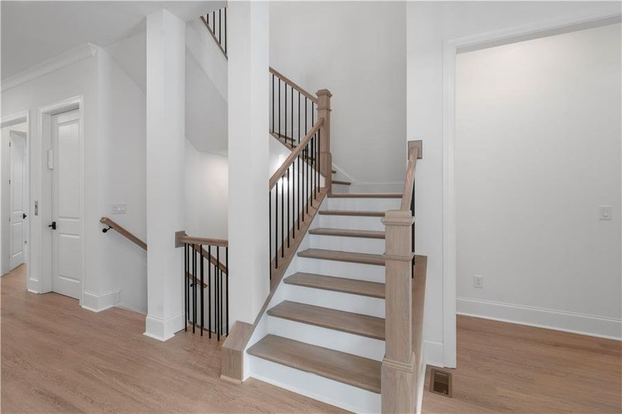 Spacious, unfurnished interior of a new home in Waterside Single Family, Peachtree Corners (Image 47). Spacious, unfurnished interior of a new home in Waterside Single Family, Peachtree Corners (Image 47).