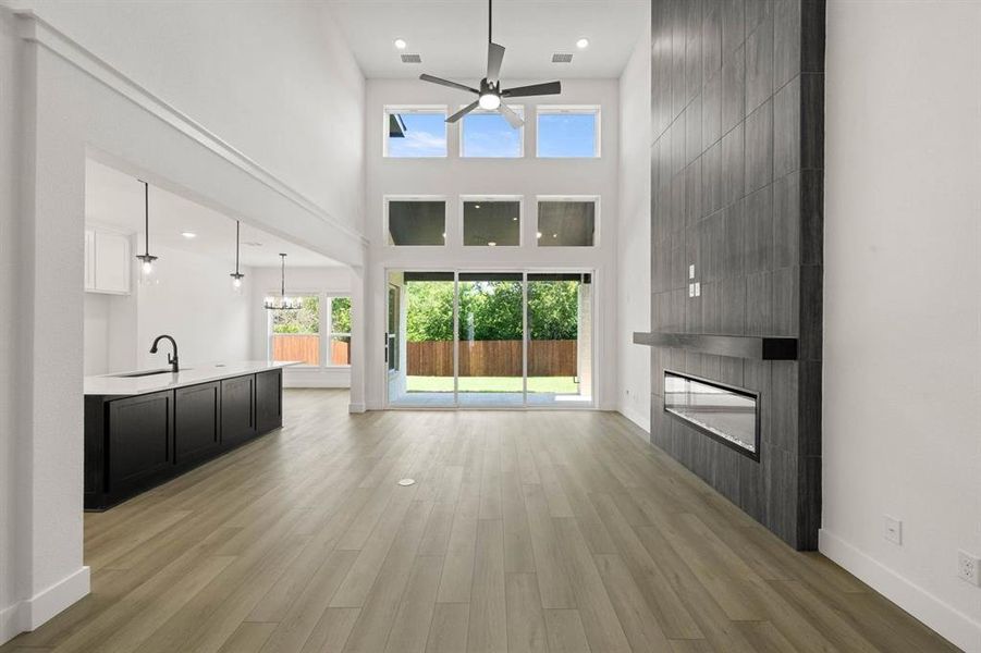 Spacious, unfurnished interior of a new home in Birdsong, Mansfield (Image 18). Spacious, unfurnished interior of a new home in Birdsong, Mansfield (Image 18).
