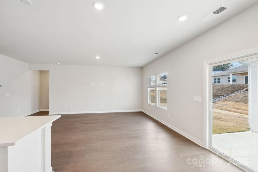 Spacious, unfurnished interior of a new home in Harper Landing, Stanley (Image 15).
