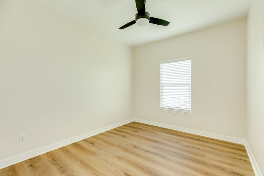 Spacious, unfurnished interior of a new home in , Surfside Beach (Image 23).