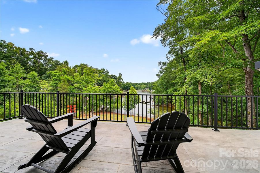 Community amenities in , Denver (Image 36).