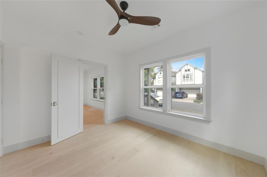 Spacious, unfurnished interior of a new home in , Houston (Image 20). Spacious, unfurnished interior of a new home in , Houston (Image 20).