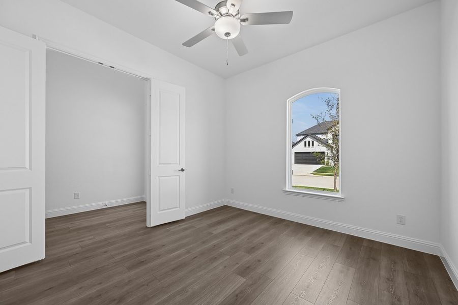 Spacious, unfurnished interior of a new home in The Ridge at Northlake, Northlake (Image 22).