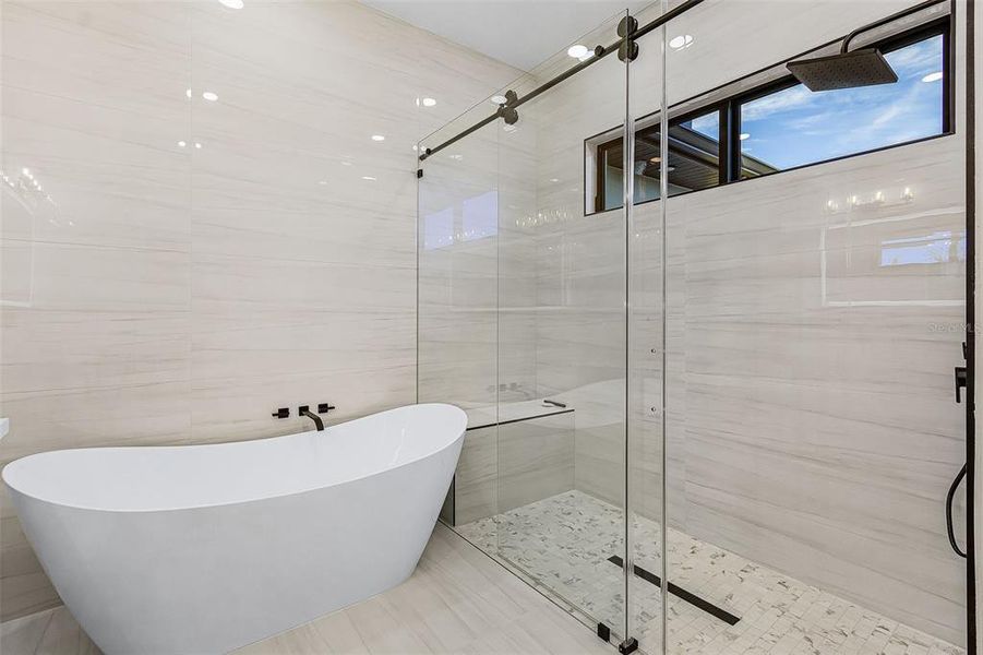 Furnished interior view inside a new home in , Port Charlotte (Image 13).