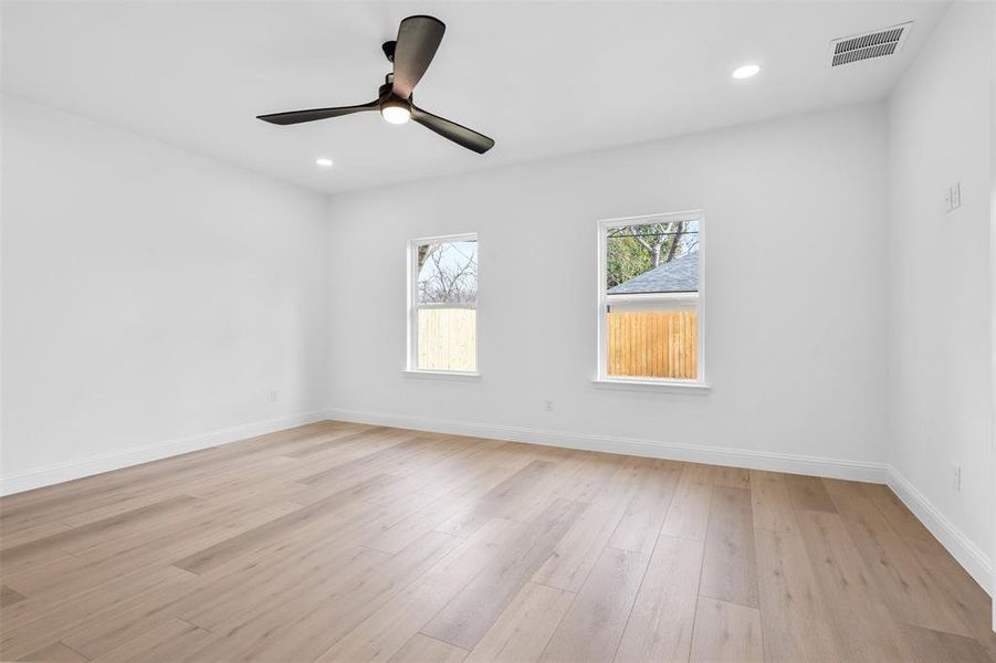 Spacious, unfurnished interior of a new home in , Fort Worth (Image 21). Spacious, unfurnished interior of a new home in , Fort Worth (Image 21).