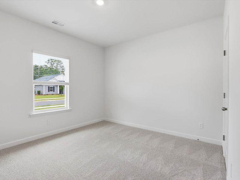 Spacious, unfurnished interior of a new home in Palmetto Place, Longs (Image 16).