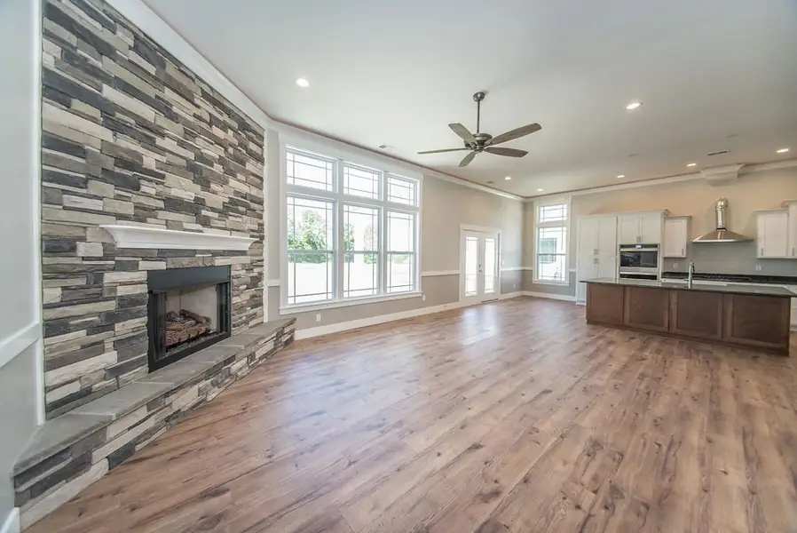 Representative unfurnished interior of a home built from the Beaumont Elite by Enchanted Homes in Smokey Hills, Campobello (Image 44).