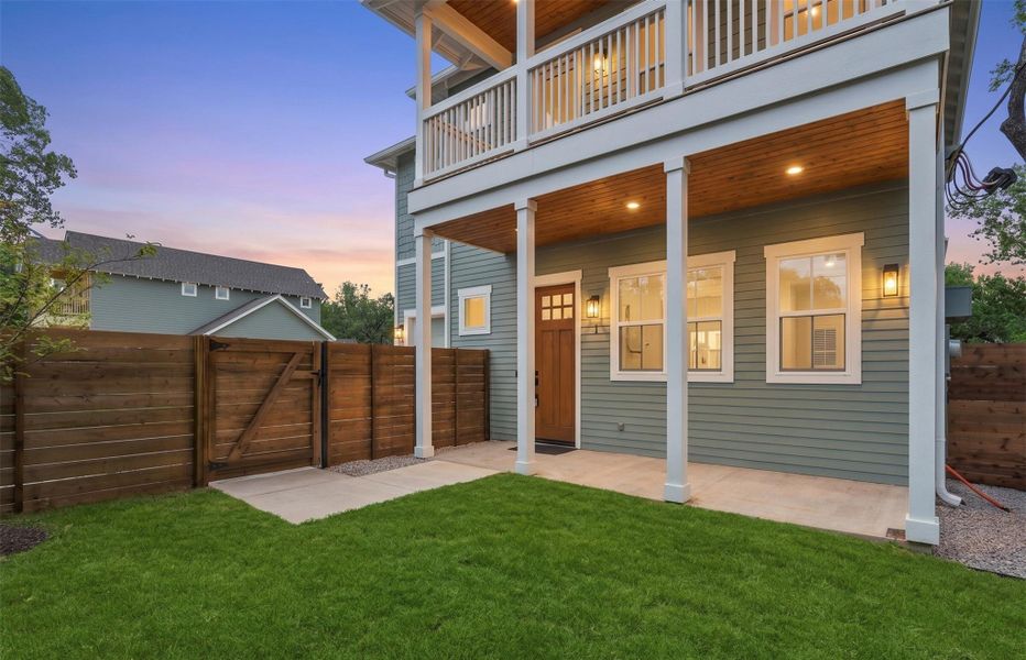 Exterior details and patio area of a home in , Austin (Image 23).