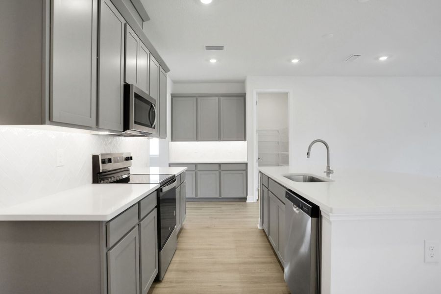 New Home in Parrish, FL.  - Slide 44