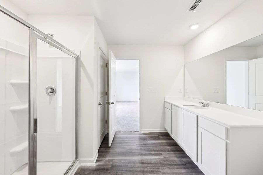 Representative furnished interior of a home built from the Galileo by Starlight Homes in The Summit at Carters Station, Columbia (Image 14).