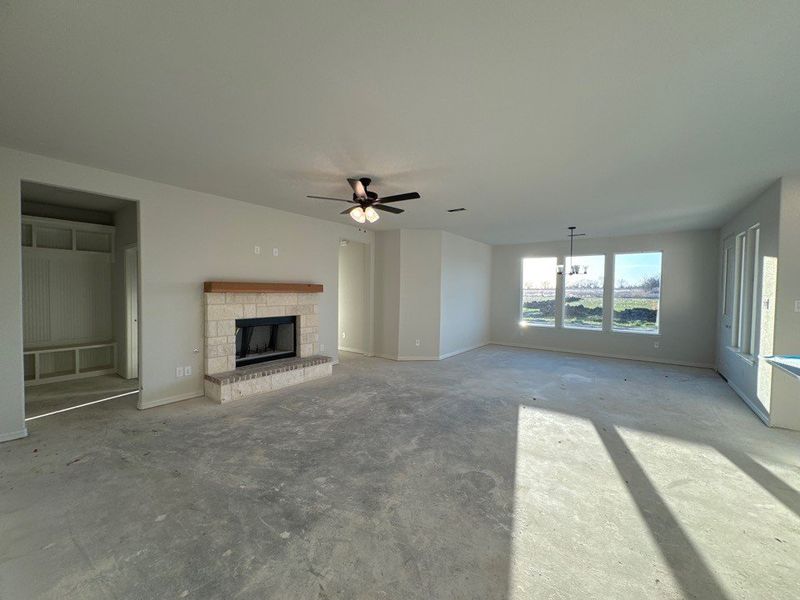 Spacious, unfurnished interior of a new home in Terra Escalante, Blue Ridge (Image 7). Spacious, unfurnished interior of a new home in Terra Escalante, Blue Ridge (Image 7).