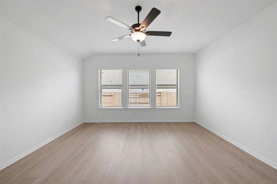 Spacious, unfurnished interior of a new home in Escondido - Overlook Collection, Magnolia (Image 16).
