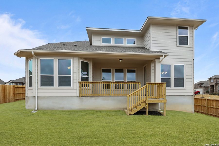 Exterior details and patio area of a home in Homestead, Schertz (Image 3).
