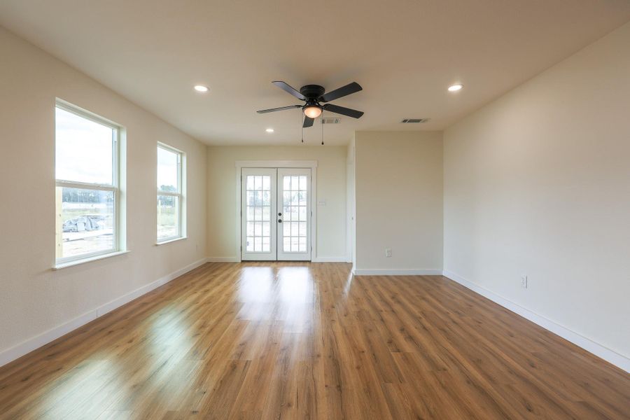 Spacious, unfurnished interior of a new home in , Cleveland (Image 16).