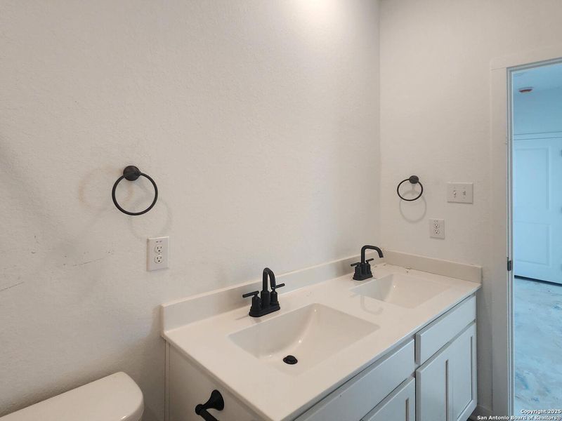 Image 28 of a home in Arcadia Ridge.