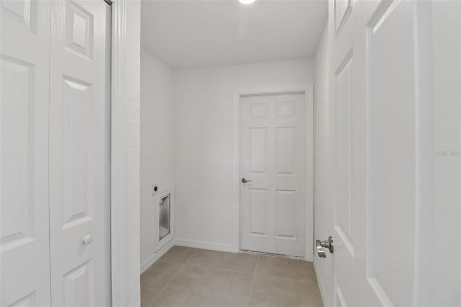 Spacious, unfurnished interior of a new home in , Ocklawaha (Image 17).