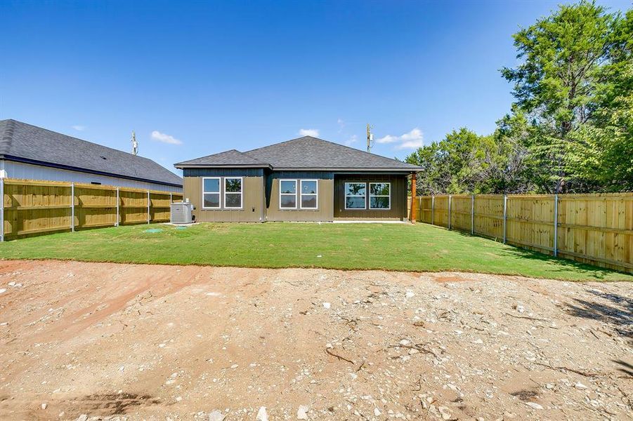 Exterior details and patio area of a home in , Granbury (Image 2). Exterior details and patio area of a home in , Granbury (Image 2).