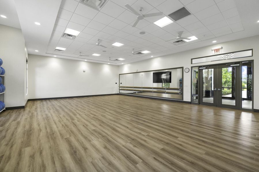 Barre Room