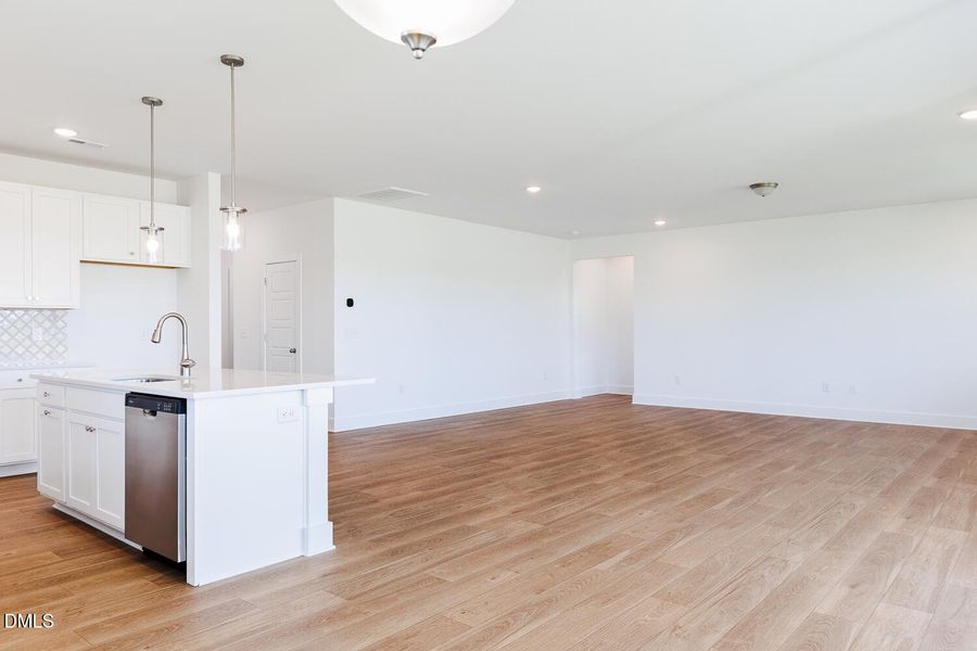 FFF-Lot53-Clearwater_QMI (15) FFF-Lot53-Clearwater_QMI (15)