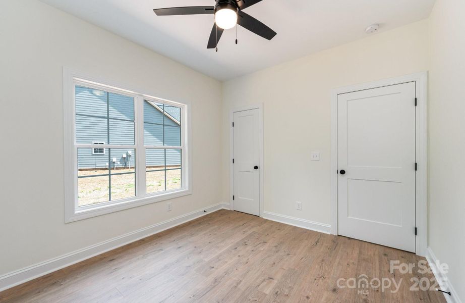 Spacious, unfurnished interior of a new home in , Salisbury (Image 11).