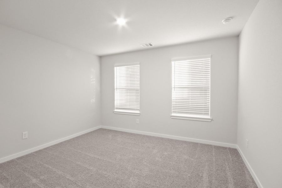 Spacious, unfurnished interior of a new home in The Woodlands Hills, Willis (Image 11).
