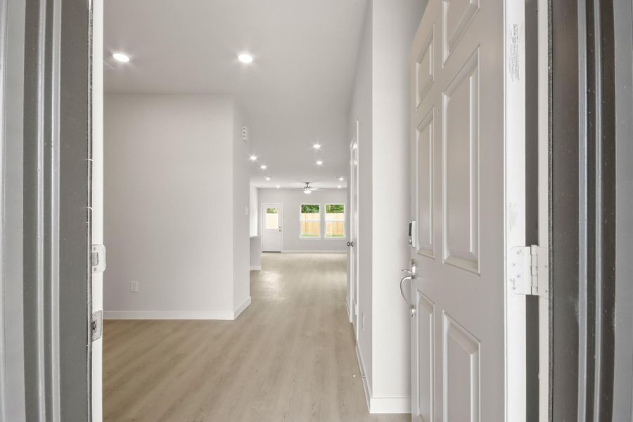Spacious, unfurnished interior of a new home in Maple Woods, Hockley (Image 19).