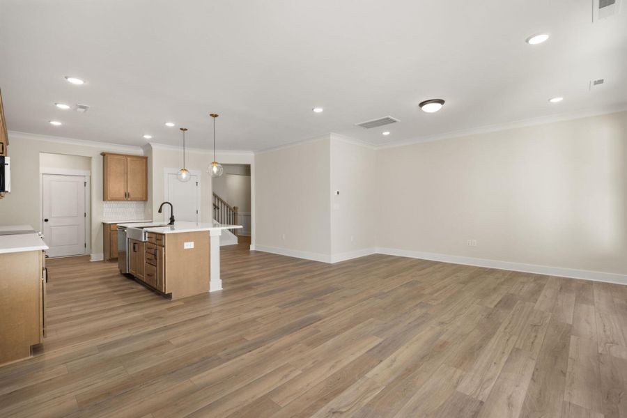 Spacious, unfurnished interior of a new home in Harbor Crossing, Greensboro (Image 22).