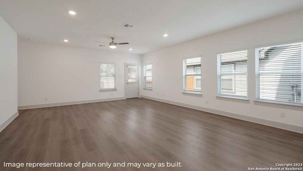 Spacious, unfurnished interior of a new home in Riverstone at Westpointe, San Antonio (Image 17).