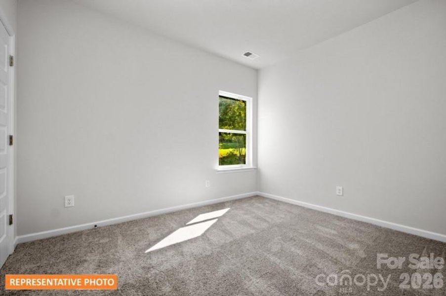 Spacious, unfurnished interior of a new home in Catawba Trace, Catawba (Image 21).