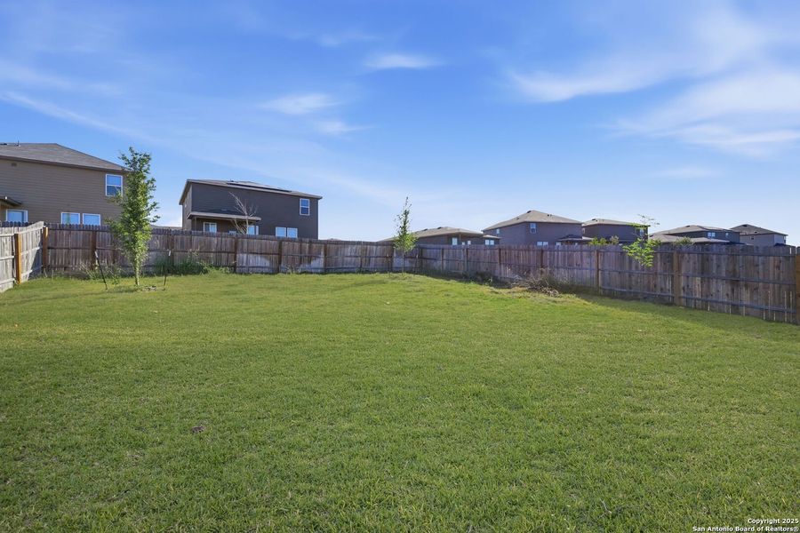 Exterior details and patio area of a home in Cinco Lakes, San Antonio (Image 3). Exterior details and patio area of a home in Cinco Lakes, San Antonio (Image 3).