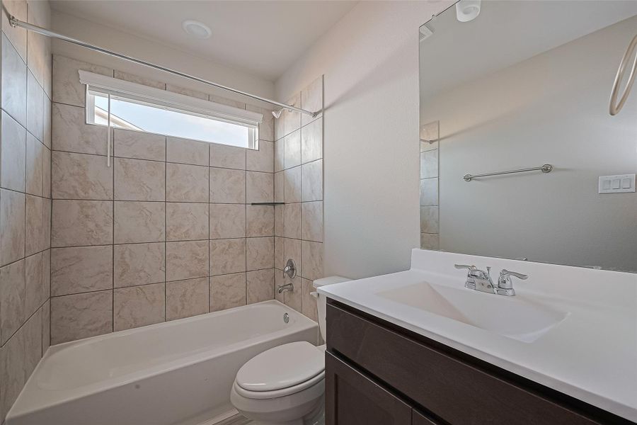 Image 40 of a home in Sunterra. Image 40 of a home in Sunterra.