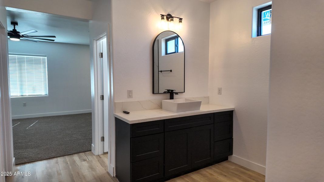 Master Bathroom/Double Vanities