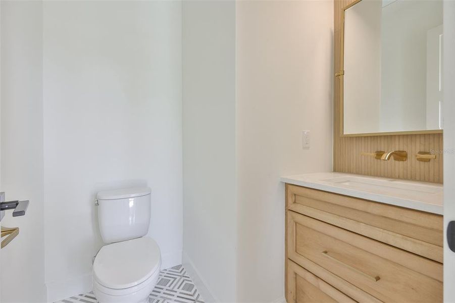 Image 93 of a home in .