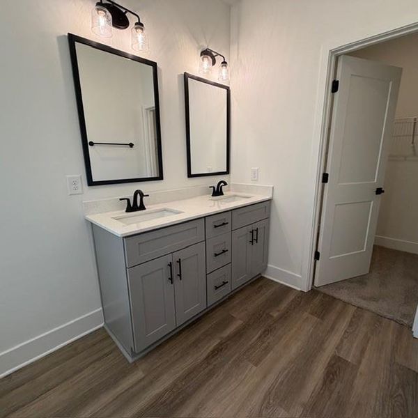 Furnished interior view inside a new home in Thunder Ridge, Dawsonville (Image 10).