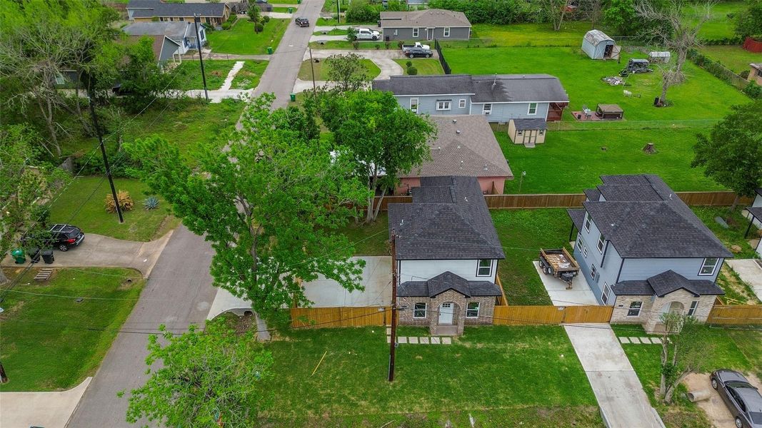 Image 27 of a home in . Image 27 of a home in .