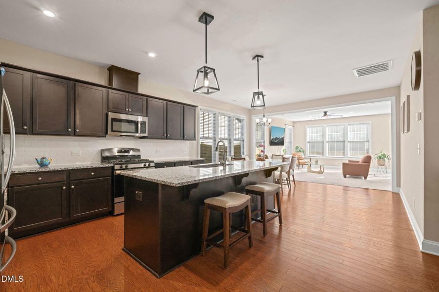 6-web-or-mls-untitled-25