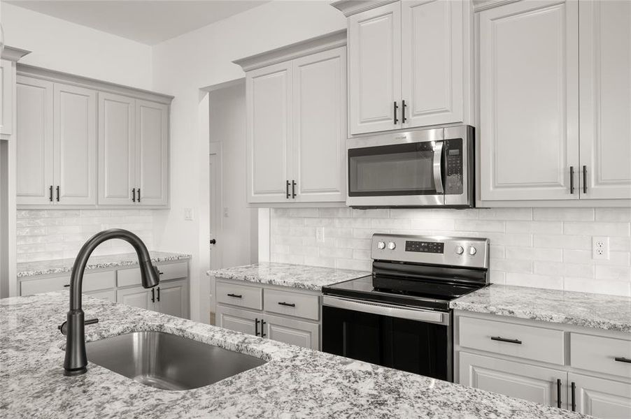 701 Shadle- Kitchen (5 of 5)