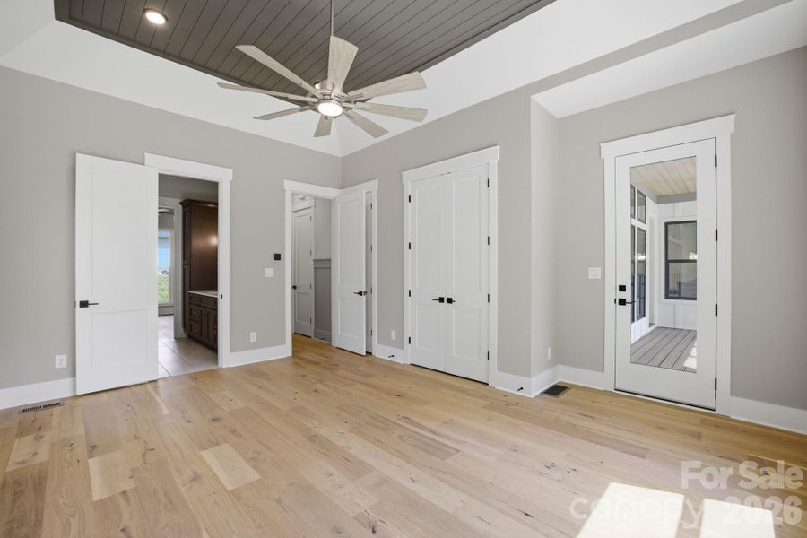 Main Level Flex Room