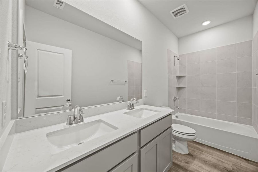Furnished interior view inside a new home in Summerwood Estates, Red Oak (Image 7).