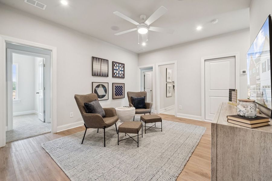 Upper Level Flex Room