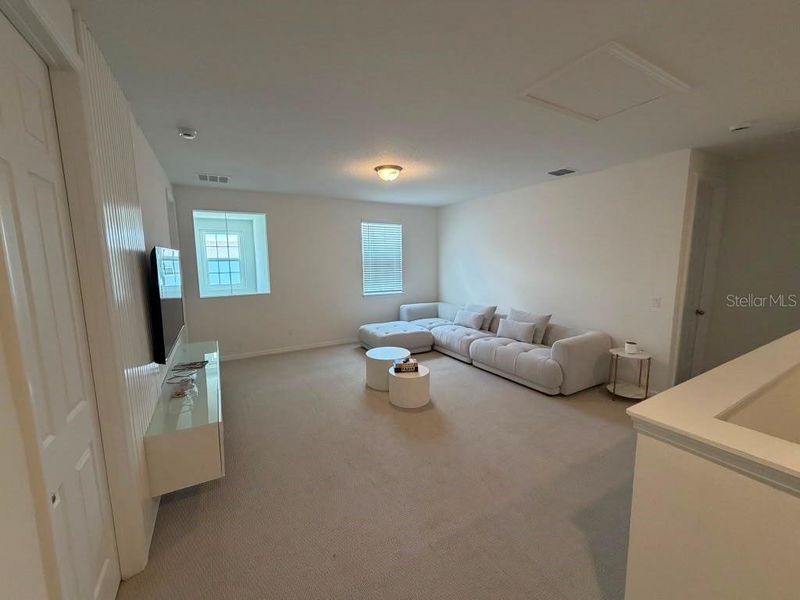 Image 37 of a home in .